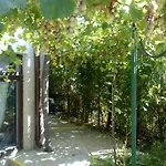 вила елфи Къща за гости Златни пясъци