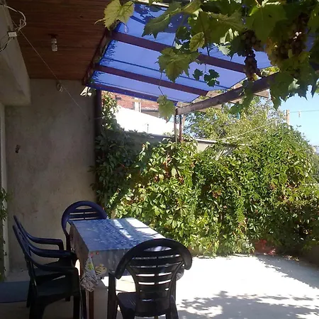 Къща за гости вила елфи Златни пясъци