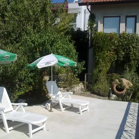 Къща за гости вила елфи