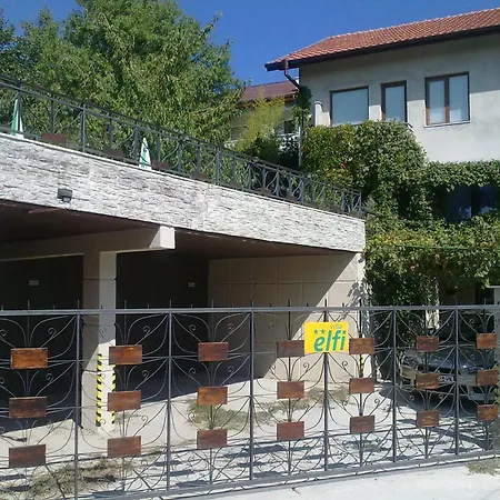 Elfi Pensjonat 2*
