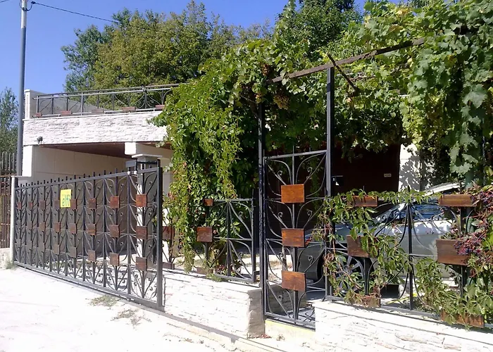 Affittacamere Elfi Golden Sands