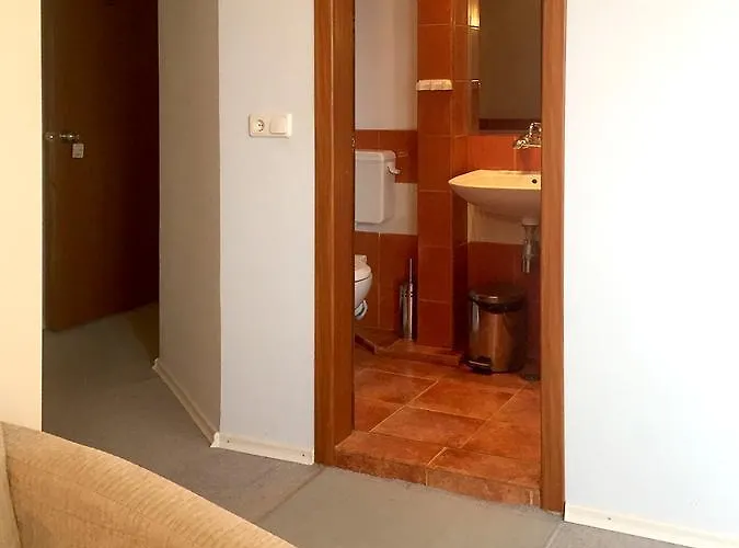 Elfi Affittacamere 2*